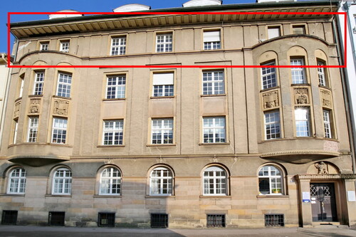 Aussenansicht - Große Altbauwohnung mit 7 Zimmern in Innenstadtlage