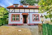 Aussenansicht - 5 Zimmer Mehrfamilienhaus, Wohnhaus zur Miete in Baden-Baden