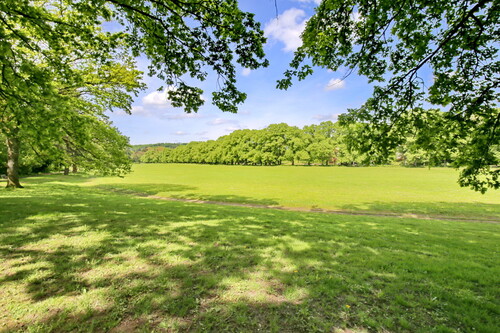 Wohnen direkt an der Klosterwiese - Sanierte Wohnung direkt an der Lichtentaler Allee - Erstbezug