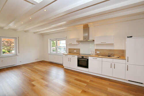 Küche und Essbereich - 4.5 Zimmer 4.5 Zimmerwohnung in Baden-Baden