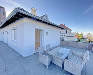 Großzügige 2-Zimmer-Wohnung mit traumhaftem Balkon - Baden-Baden