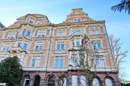 Außenansicht - Frisch renovierte Designer-Wohnung in zentraler Lage