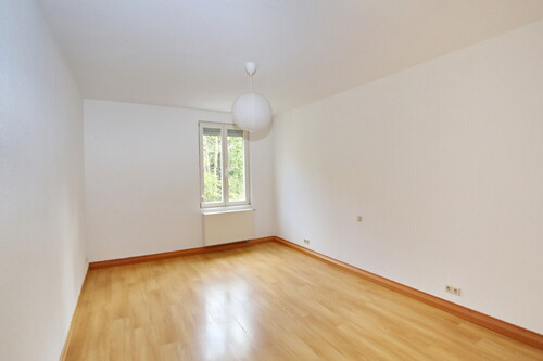 Schlafzimmer 1 - 4 Zimmer 4- Zimmerwohnung in Baden-Baden