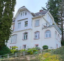 Aufwändig renovierte Altbauwohnung in prachtvollem Jugendstilgebäude - Baden-Baden