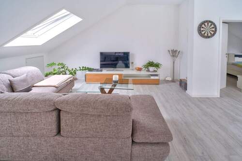 Hell und freundlich - 