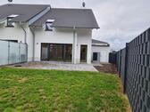 Foto 2_Rückansicht - 6 Zimmer Doppelhaushälfte zum Kaufen in Homburg
