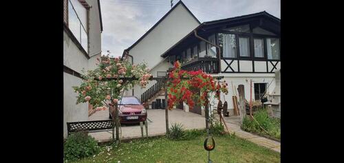 Rückansicht - Nähe Brücken: Das Haus für die große Familie