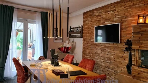 Foto 16_Esszimmer mit Ausgang zum Wintergarten - 