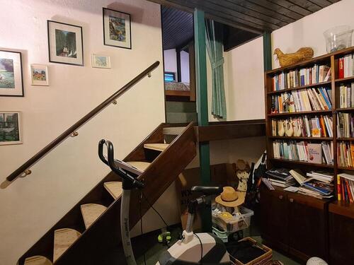 Foto 29_Treppe zur Empore - 