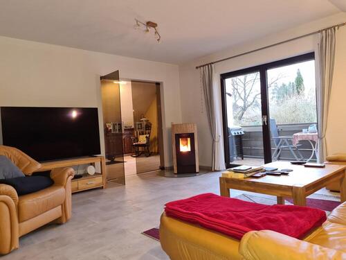 21. Wohnraum mit Pelletsofen - 