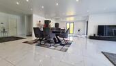 Foto 10_Wohn-Esszimmer mit offener Küche - 