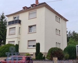 Gepflegtes Vierfamilienhaus in bevorzugter Wohnlage von Neunkirchen