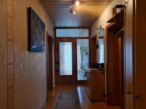Foto 6_Flur EG - 
