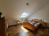 Foto 25_Schlafzimmer DG - 