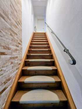 Foto 12_Treppe zu OG - 