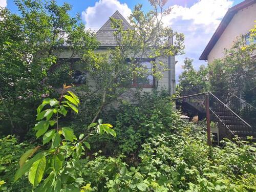 Foto 4_Rückansicht - 7 Zimmer Einfamilienhaus zum Kaufen in Bexbach