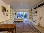 Foto 12_Wohnzimmer-Bibliothek - 