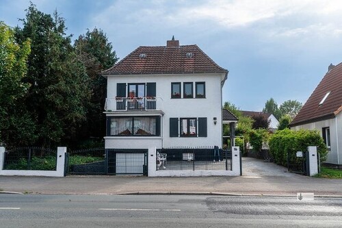 k-Ostansicht - Großes EFH Modernisiert + Garten + Garage