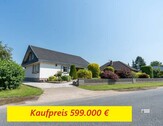 Auffahrt zum Haus - Ein Zuhause zum Verlieben Repräsentatives Einfamilienhaus mit traumhaftem Garten, Wellness + Garage