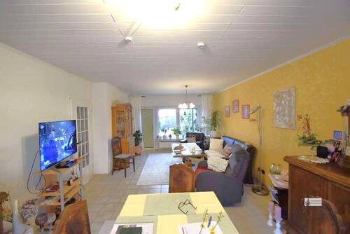 Wohnzimmer mit Terrassentür - 