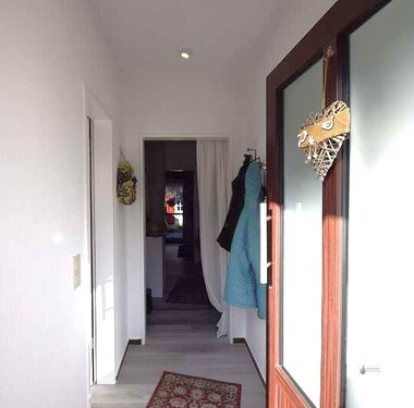 Blick in den Flurbereich - 4 Zimmer Einfamilienhaus in Syke