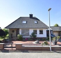 Urlaubsfeeling jeden Tag – Modernes Einfamilienhaus mit Pool, Whirlpool & PV-Anlage - Syke