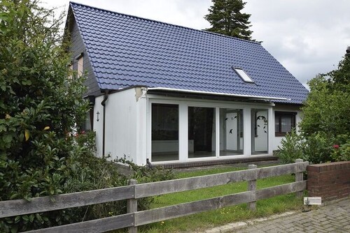Wintergarten und neues Dach - Einfamilienhaus mit 120,00 m² in Berne / Ganspe zum Kaufen