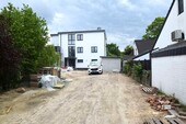 Anbau für Fahrräder und Heizungssystem fast fertig - 2 Zimmer Einfamilienhaus zur Miete in Weyhe