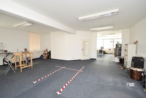 EG Büro Lagerraum - 