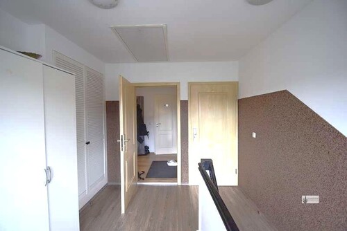 Wohnungseingangstür - Etagenwohnung mit 70,00 m&sup2; in Syke zur Miete
