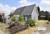 k-Links Altbestand - rechts Neubau - 