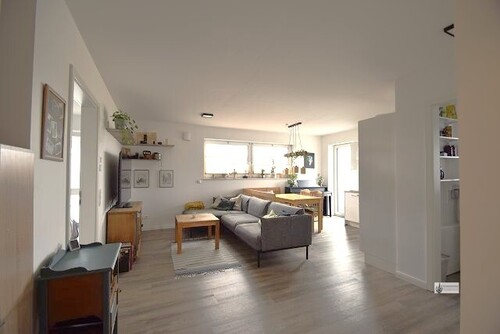 Blick ins Wohnzimmer - 2 Zimmer Etagenwohnung zur Miete in Weyhe