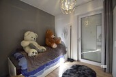 7 Schlafzimmer in der ELW mit Terrassentür - 