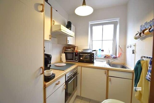 Einbauküche mit E-Geräten - 