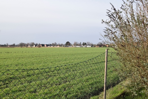 unverbauter Ausblick, die Umgebung lädt zu ausgiebigen Spaziergängen ein - 