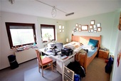 Blick in ein weiteres Schlaf- oder Arbeitszimmer - 