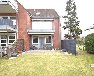 Frisch renovierte 2 Zi - Wohnung mit 67 m² Wfl. + Einbauküche mit Garage und Garten - Stuhr