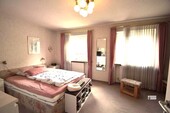 Großes Schlafzimmer im OG - 