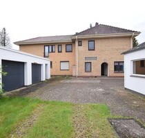 Modernes Bürogebäude Möbliert mit großer Lagerhalle und Carport mit Stellplätzen - Stuhr / Seckenhausen