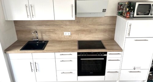 Einbauküche mit leisem Geschirrspüler rechts Mitte - 