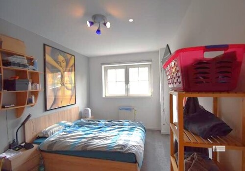 Schlafzimmer mit Fernsehanschluss - 