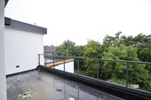 Große Dachterrasse mit Blick ins Grüne - 
