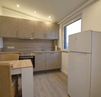 Möblierte Hausmeisterwohnung für einen Single bei 900 Warmmiete Moderne Einrichtung in ruhiger Lage - Weyhe / Melchiorshausen