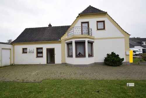 k-Westseite mit Erker im Wohnzimmer - Einfamilienhaus mit 132,75 m² in Weyhe / Lahausen zum Kaufen