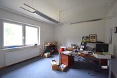 weiteres Bürozimmer im EG - 