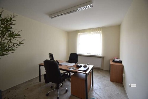 Büro 2 im EG - 