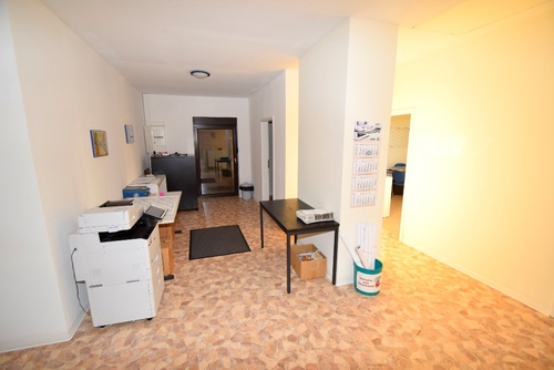 Flurbereich mit Sicherungskasten und Anschlüssen für Drucker - Lagerhaus in Sulingen zur Miete