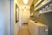 Flur mit Wohnungstür - Etagenwohnung mit 77,00 m² in Syke zur Miete