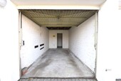 Garage mit Abstellraum - 