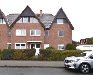 OG Wohnung für 2 Personen wird bis April 26 frisch renoviert am Zentrum von Syke + Garage + Balkon